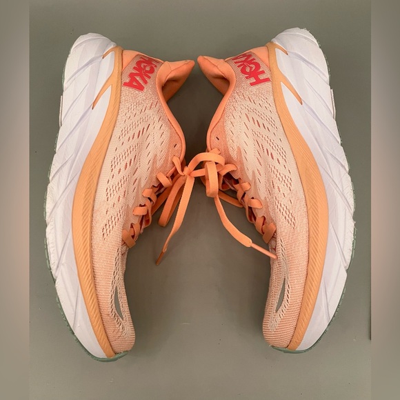 Hoka One One Clifton 8 Running Shoes Size 7 Cantaloupe/Silver Peony Orange Peach - Picture 6 of 11